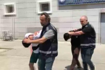 "Vatandaşlık vereceğiz" yalanıyla aldıkları 175 gram altınla kaçan dolandırıcılar yakalandı