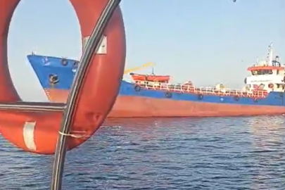 Yalova açıklarında su tankeri tekneye çarptı: 2 kişi denize atlayarak kurtuldu
