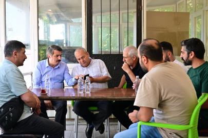 Yıldırım Belediye Başkanı Oktay Yılmaz, Teleferik Mahallesi’nde esnafla bir araya geldi