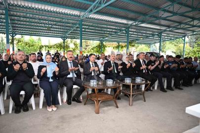 17 Ağustos depreminde hayatını kaybedenler dualarla anıldı