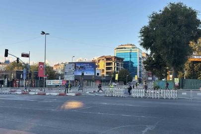30 Ağustos Zafer Bayramı kutlamaları nedeniyle Vatan Caddesi trafiğe kapatıldı