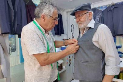 54 yıllık terzi Coşgun, ’Yörük Kültürü’nü iğne iplikle yaşatıyor