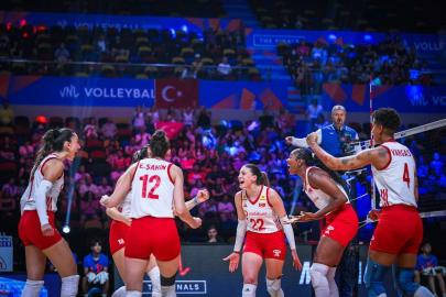 A Milli Kadın Voleybol Takımı, Avrupa Şampiyonası’nda parkeye çıkıyor