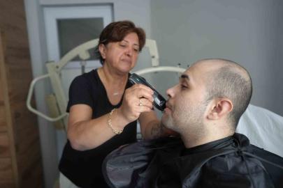 Ağrılar içinde cihaz için onay bekleyen felçli vatandaş: "Artık dayanamıyorum"