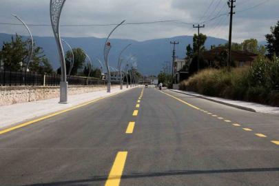 Akyazı trafiğini rahatlatacak projede ikinci etap bitti