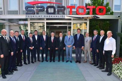 Akyazı’nın 8 mahallesinde yeni spor tesisi yükselecek