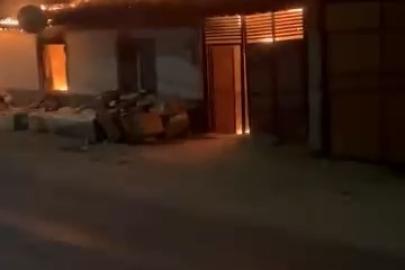 Alev alev yanan ev kamerada