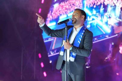 Alişan’dan Erzurum’da türkü dolu festival akşamı