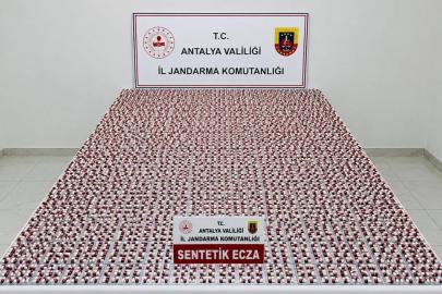 Antalya’da 15 bin 184 uyuşturucu hap ele geçirildi