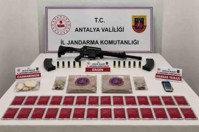 Antalya’da uyuşturucu operasyonu