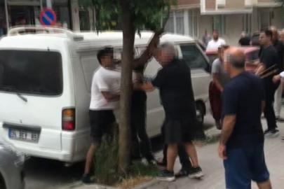 Avcılar’da demir sopalı, taşlı kavga: 1 yaralı