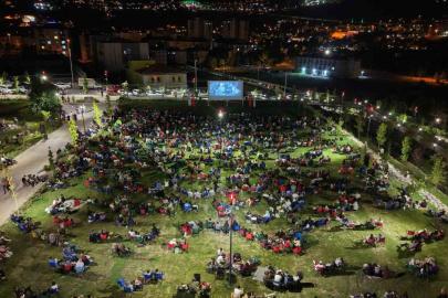 ‘Ayla’ filmi vatandaşlardan büyük ilgi gördü
