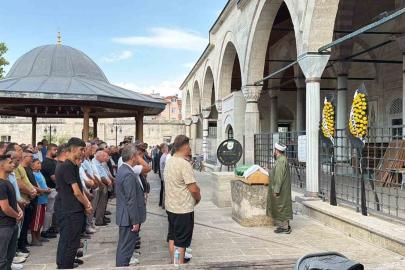 Babaeski’de derede boğulan çocuk gözyaşlarıyla son yolculuğuna uğurlandı