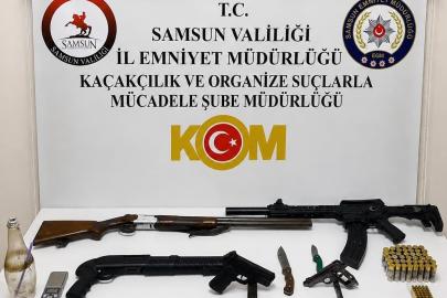 Bafra’da ruhsatsız silah operasyonu: 3 gözaltı