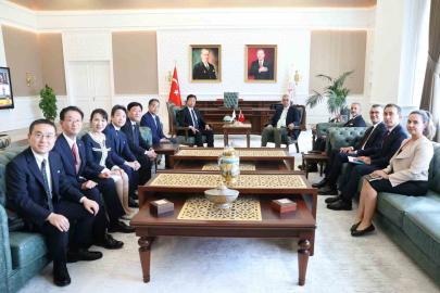 Bakan Memişoğlu, Japonya Temsilciler Meclisi Üyesi Ogushi ile bir araya geldi