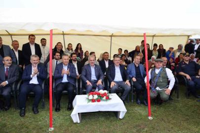 Bakan Uraloğlu: "Honefter, birlik ve kardeşliğin bütün dünyaya mesajının verildiği yerdir"