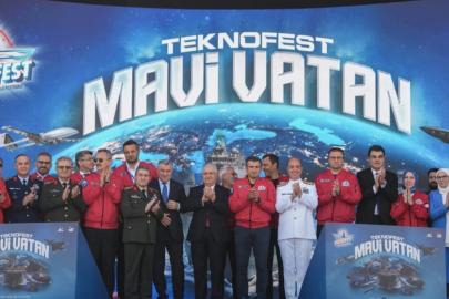 Bakan Yaşar Güler: "TEKNOFEST kuşağının ortaya koyduğu heyecan, azim ve özgüven bizleri gururlandırıyor"
