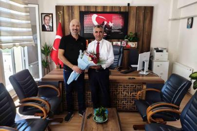 Başkan Arıkan, İlçe Milli Eğitim Müdürü Uğurlu ile görüştü