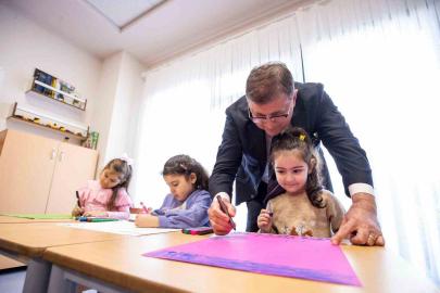 Başkan Tugay’dan müjde: Yuvamız İzmir’de aylık ücret 2 bin 500 TL’ye indirildi