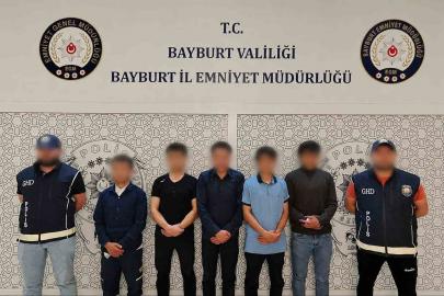Bayburt’ta 5 düzensiz göçmen yakalandı