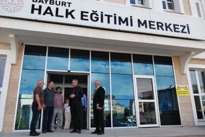 Bayburt’ta 6 okul yeni binalarına taşındı