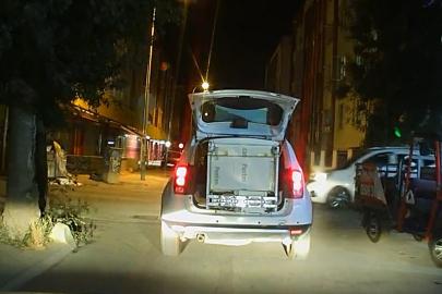 Beyaz eşyayı iple bağlayıp bagajda taşıdı