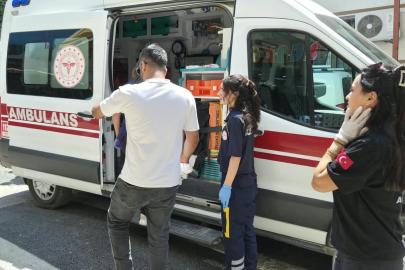 Bıçaklı saldırıya uğrayan kişi yaralandı