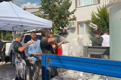 Böyle gelenek görülmedi.. Damat su tankına atıldı