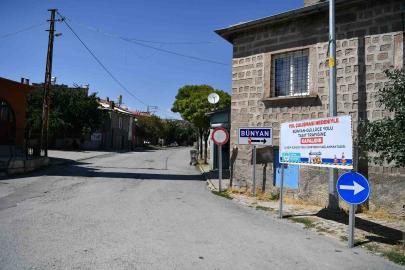 Bünyan’da 122.5 milyon TL’lik yatırımla 16 kilometrelik yol yenileniyor