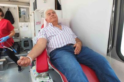 Burhaniye’de aşırı sıcaklar kan bağışını olumsuz etkiledi