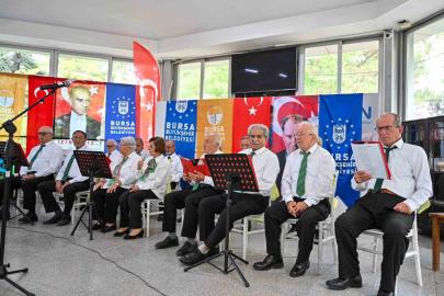 Bursa’da 7’den 70’e zafer sevinci