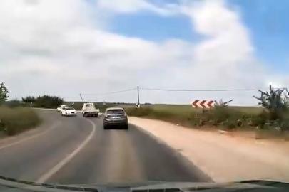 Bursa’da viraja hızlı giren otomobil kazaya sebep oldu: O anlar kamerada