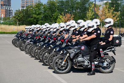 Bursa’da yunus polisleri temel eğitim kursunu tamamladı