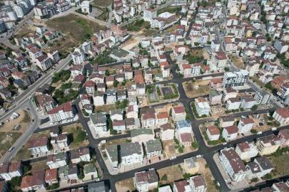 Çayırova’da Özgürlük Mahallesi’ne 4 bin ton asfalt serildi