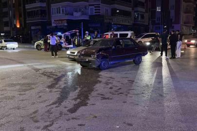 Çorum’da kaza mahallinde arbede: Yardım etmek isteyen genç, alkollü sürücü tarafından darp edildi
