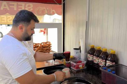 Çukurova sıcağında şalgam ve simit vatandaşların vazgeçilmezi oldu