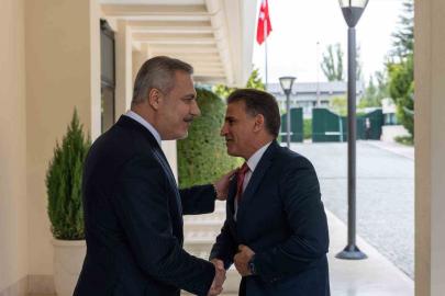 Dışişleri Bakanı Fidan, Libya Silahlı Kuvvetleri Genelkurmay Başkan Vekili Nemruş ile görüştü