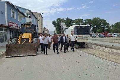 Diyadin’de asfalt çalışması başladı