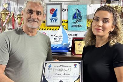 Dr. Bülent Akdemir: "Türkiye dünya ticaret filosundaki taşıma kapasitesinden yaklaşık yüzde 2, filo değerinden ise yüzde 1,4 pay alıyor"