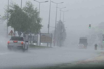 Düzce’de serinleten yağış