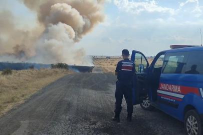 Edirne’de merada yangın çıktı: Yoğun duman trafiği durma noktasına getirdi