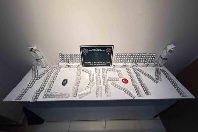 Edirne’de şüphe üzerine durdurulan araçta 600 uyuşturucu hap ele geçirildi