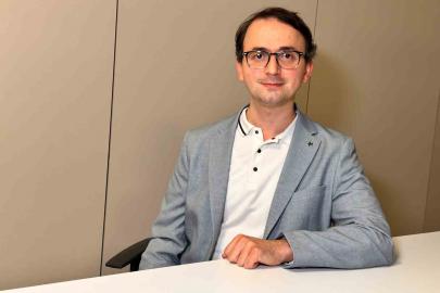 Ekran bağımlılığına karşı ’bağımlılık yapmayan telefon’ tavsiyesi