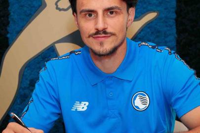 Eljif Elmas, Atalanta’ya imza attı