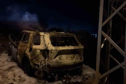 Erdek’te otomobil yangını paniğe neden oldu