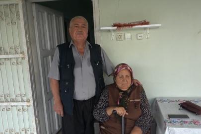 Eşine olan sevgisi 60 basamaklık merdivene asansör yaptırdı