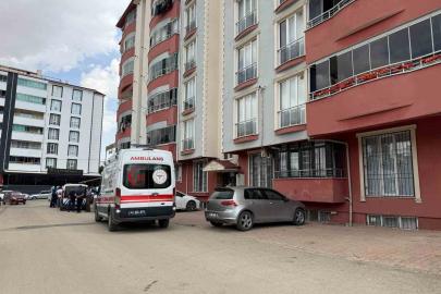 Eski eşini vurarak öldürdü, aynı silahla hayatına son verdi