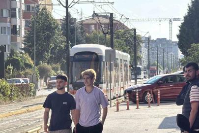 Eskişehir’de tramvayın çarptığı yaya yaralandı