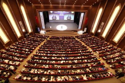 Evlilik Okulunu tamamlayan 951 çift sertifikalarını aldı