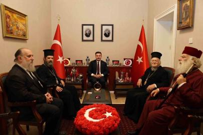 Fener Rum Patriği Bartholomeos’tan Gökçeada Kaymakamı Acar’a ziyaret